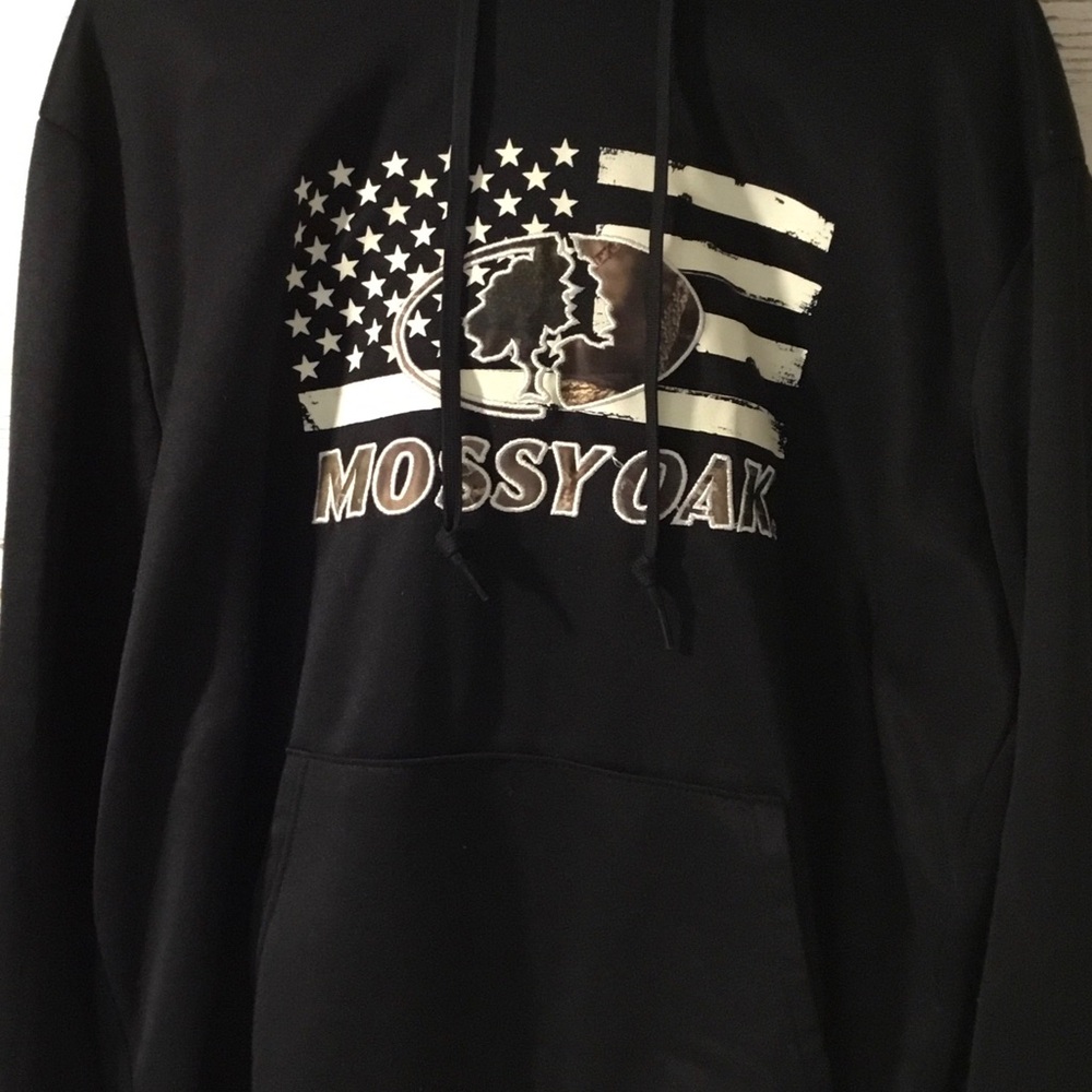 Mossy Oak Black Men's Hoodie with American Flag and Camo Logo